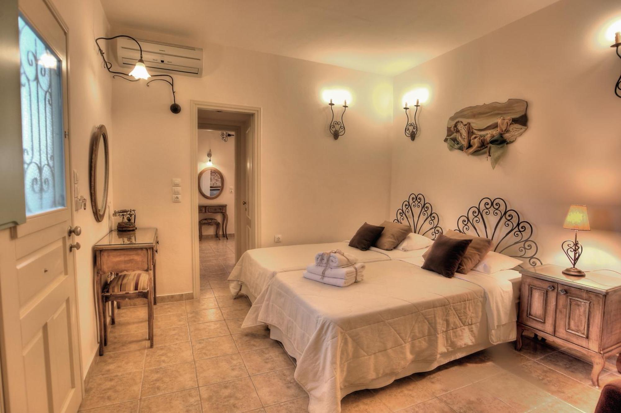 Villa Isabella Науса Екстериор снимка